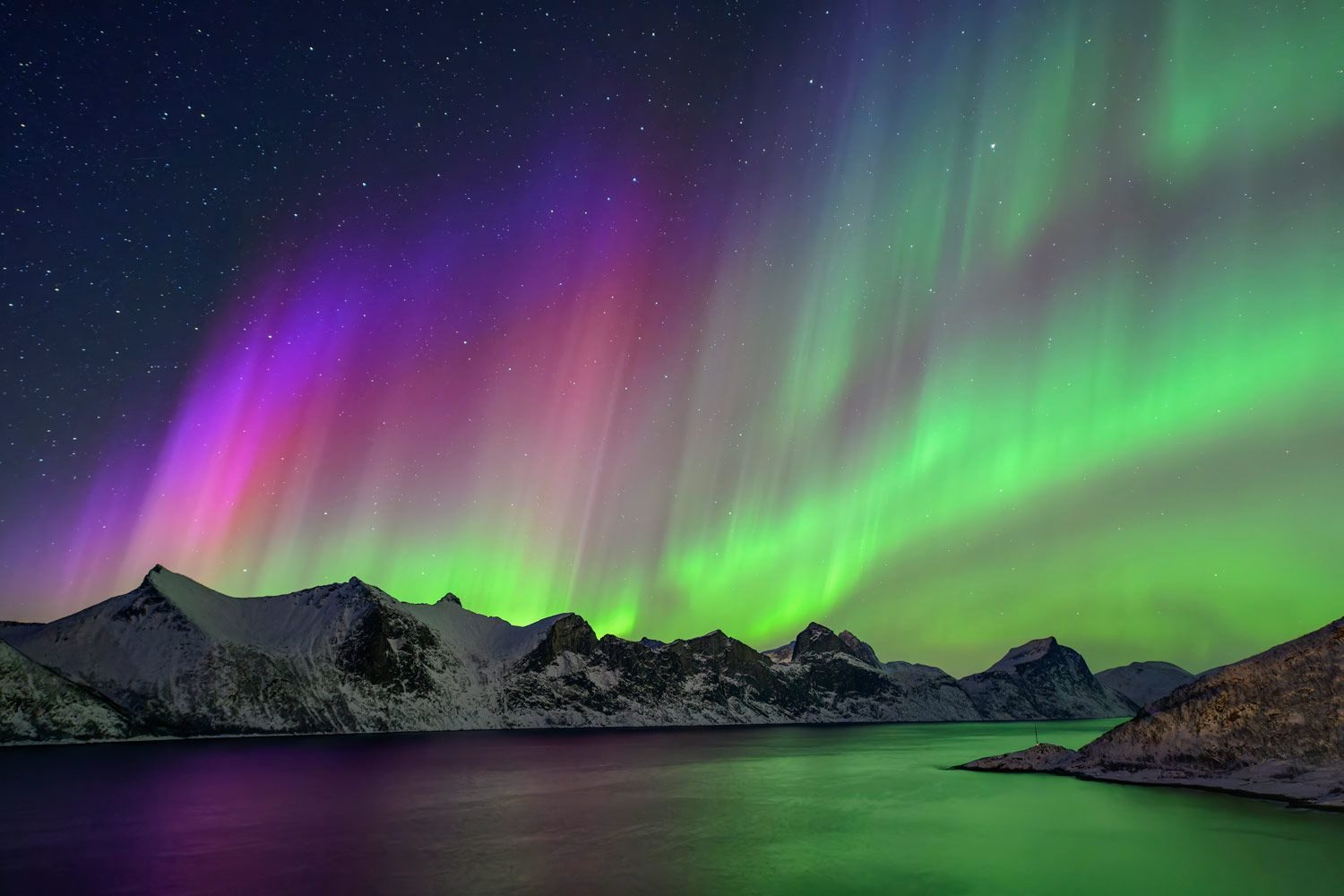 Best Places to View the Aurora Borealis in 2024 Top Northern Lights